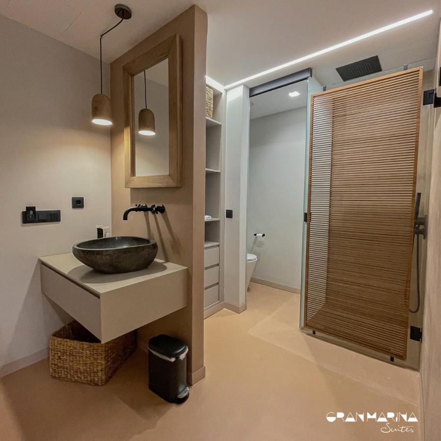 לאס פאלמס דה גראן קנאריה Gran Marina Suites מראה חיצוני תמונה